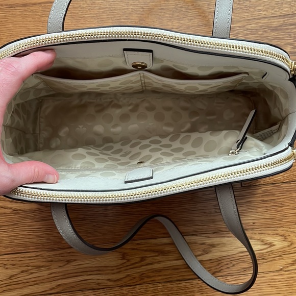 Kate Spade Cedar Street Small Elissa Shoulder Bag - Pebble/Putty - Picture 4 of 11